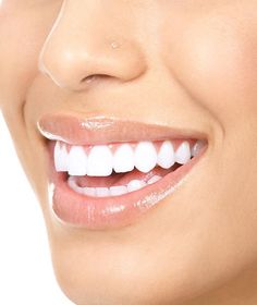 whiten teeth naturally